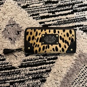 Juicy couture wallet